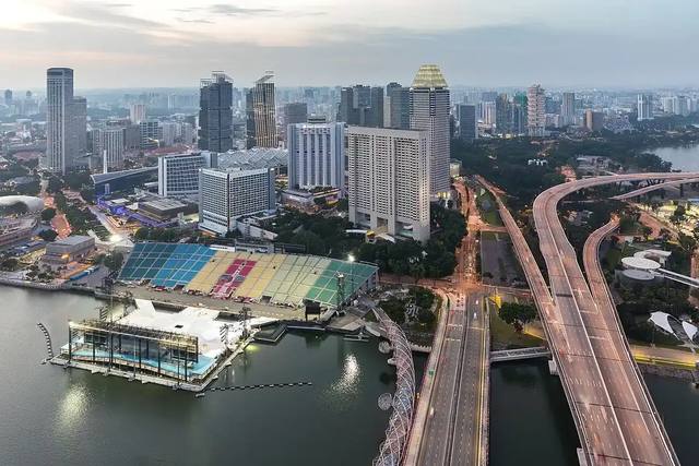 Singapore Signature Explorer travel experience