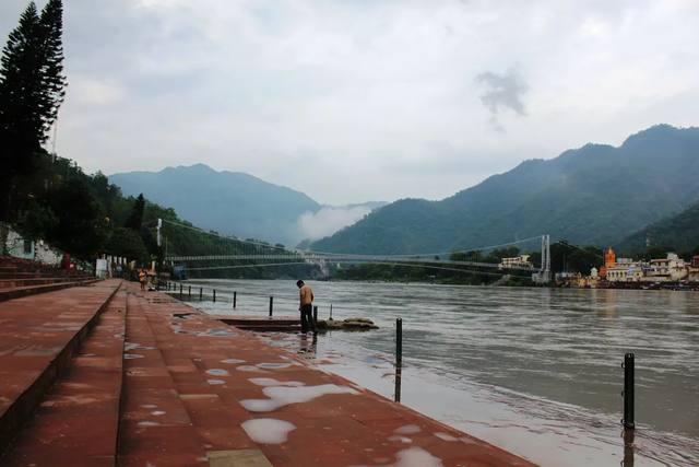 Rishikesh Friday Group Tour | 2N/3D travel experience