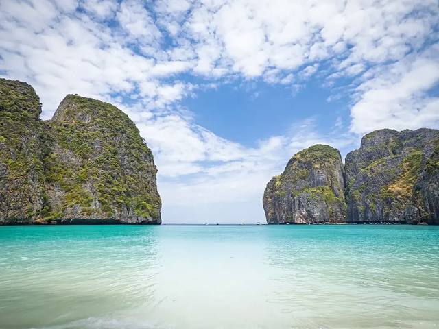 Phuket & Phi Phi Escape travel experience